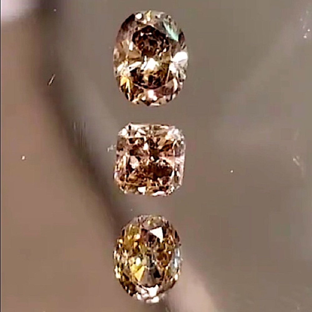 Single loose ascher cut champagne/brown Diamond